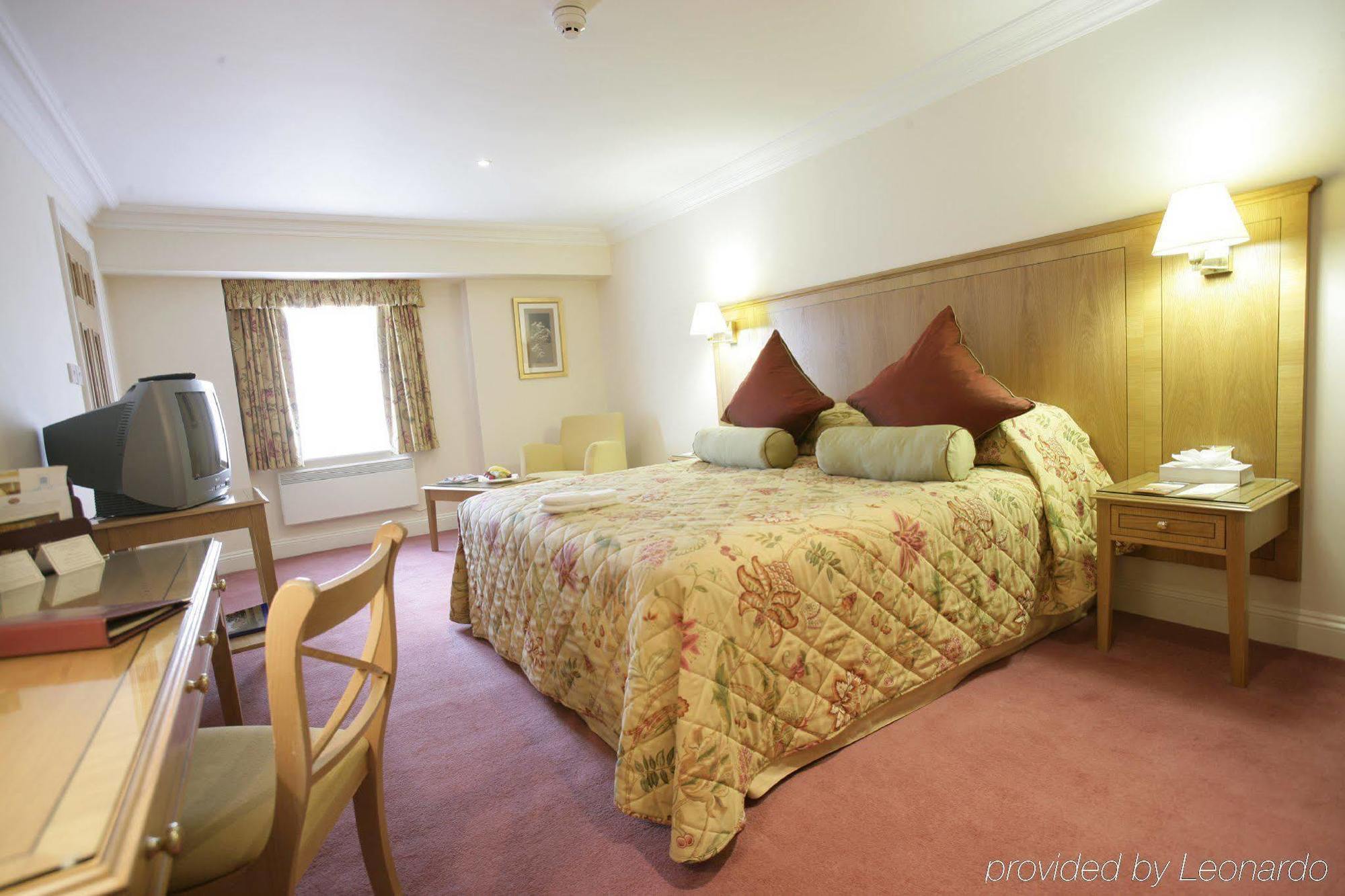 Whittlebury Hall And Spa Habitación foto